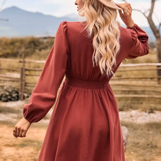 Autumn and Winter New Style Puffy Sleeve Sweater Short-Style Women′ S Sweater Hickory Plaid Dress